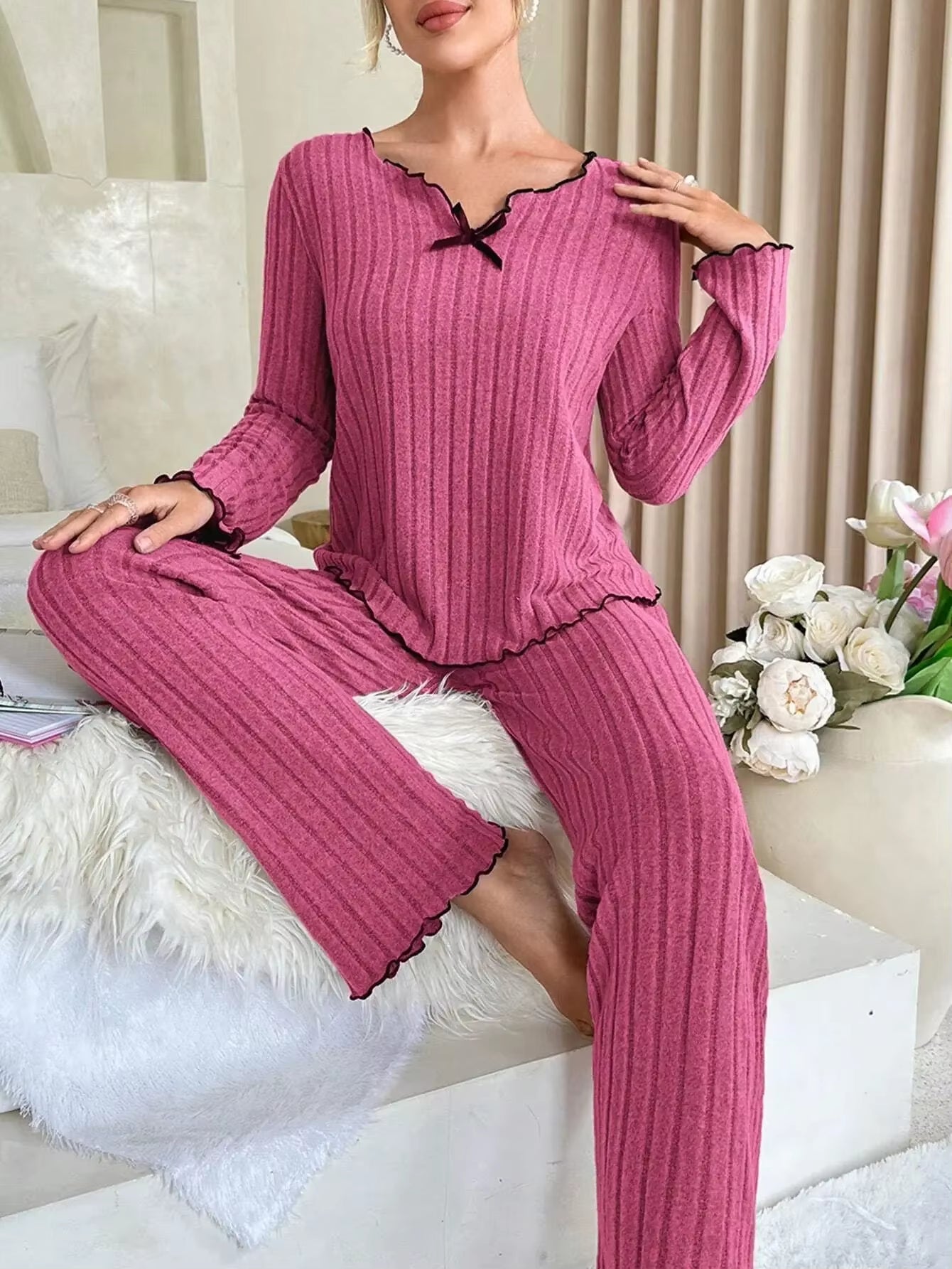 Autumn Winter Warm Sleepwear Women Pajamas Set Long Sleeve Top and Trousers 2 Piece Set Casual Homewear Loungewear
